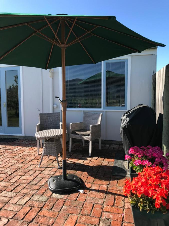 Vineyard Cottage In Blenheim On The Golden Mile ภายนอก รูปภาพ