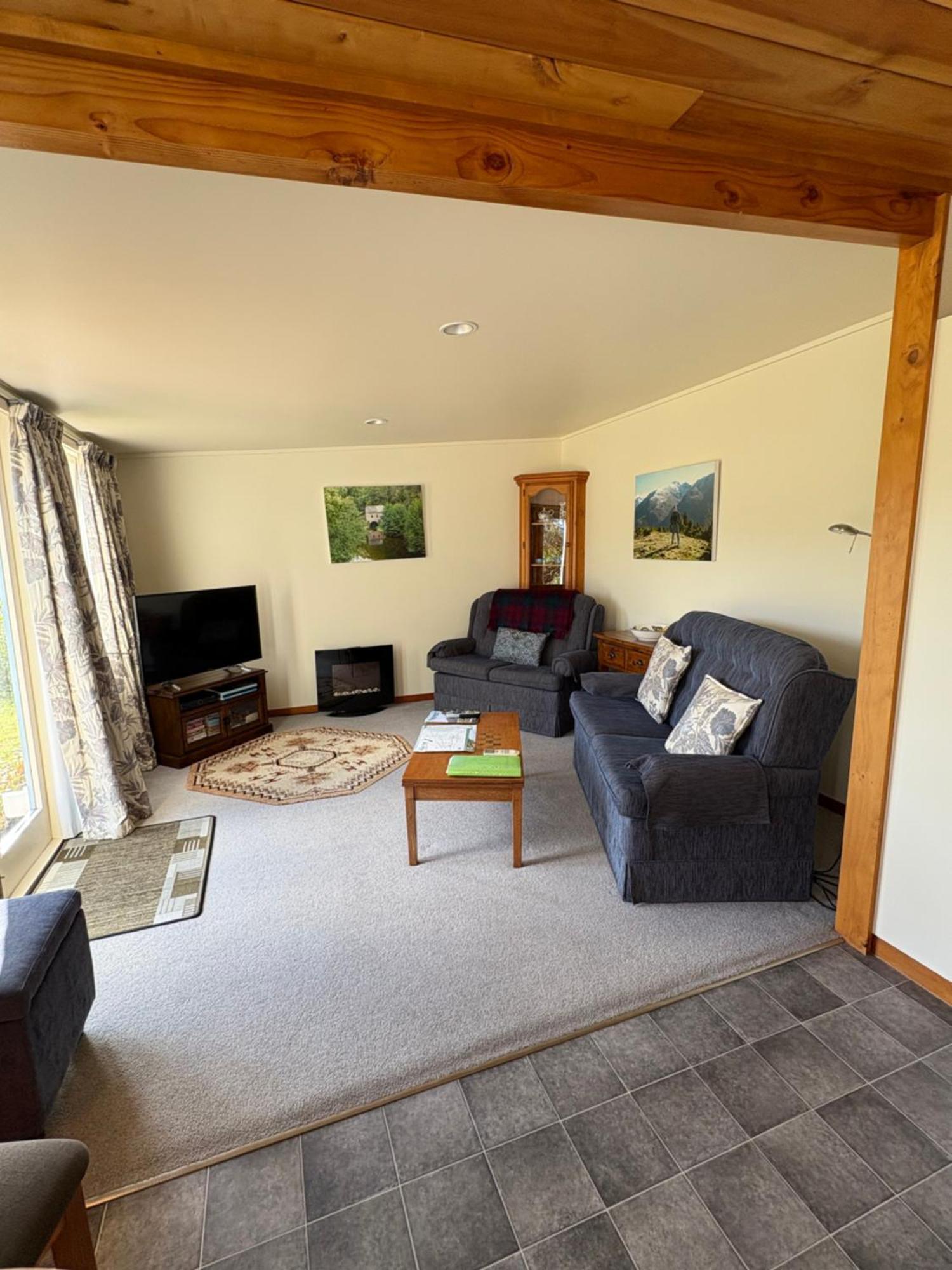 Vineyard Cottage In Blenheim On The Golden Mile ภายนอก รูปภาพ