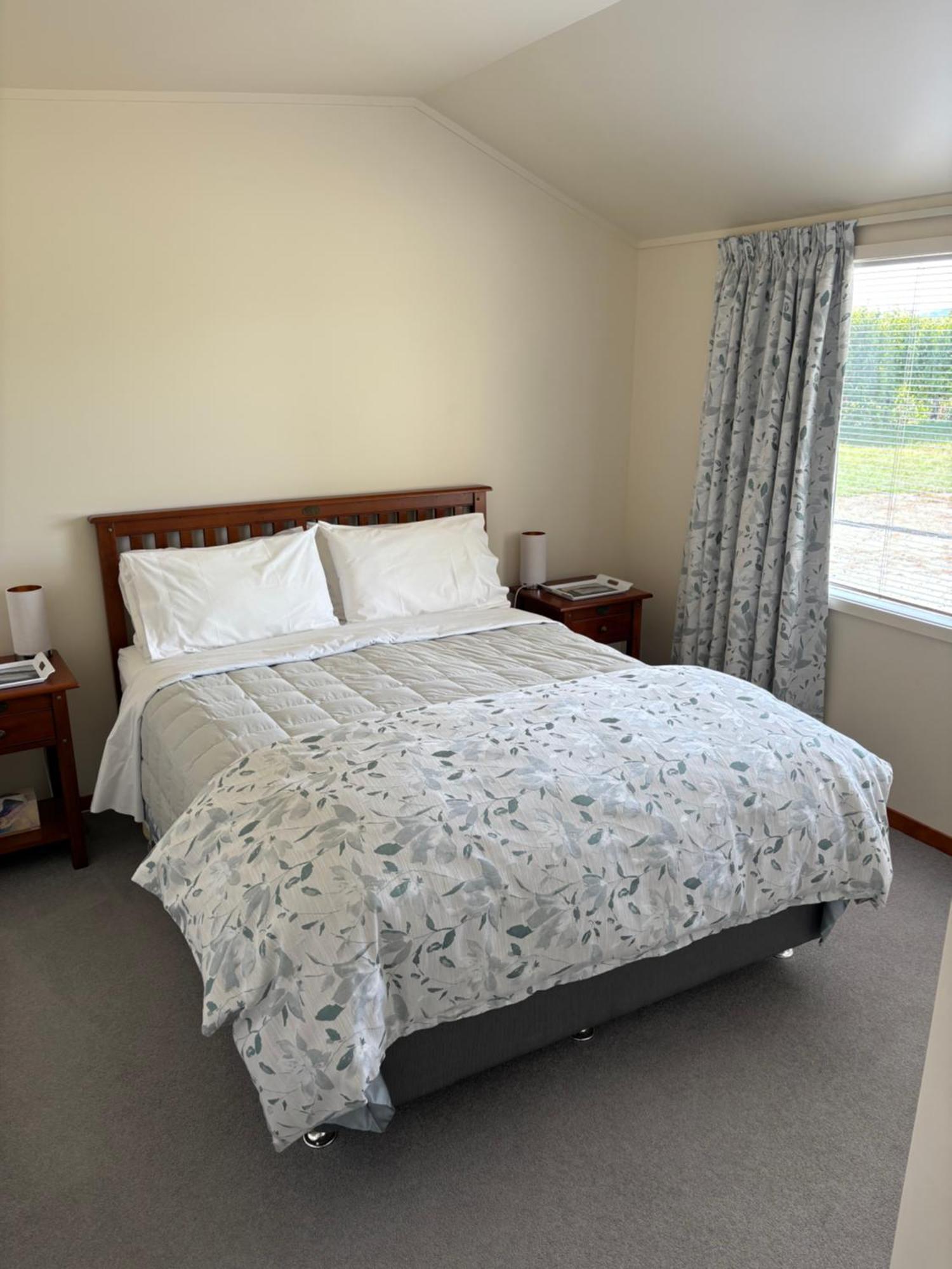 Vineyard Cottage In Blenheim On The Golden Mile ภายนอก รูปภาพ